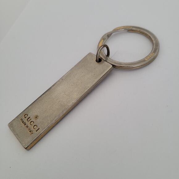 Gucci Key Chain Ring Fob Ring Charm Plate Black Silver Small Keychain Metal Logo - Picture 4 of 7